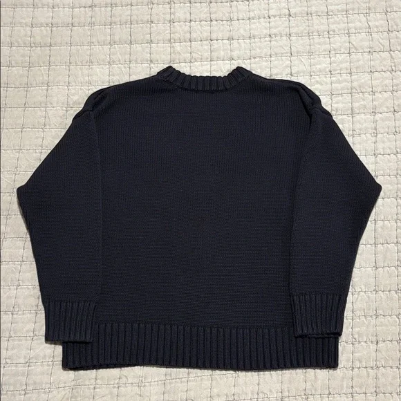 GAP Women’s Black Crewneck Sweater Size XS - Picture 2 of 6